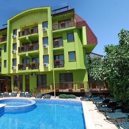 Green Hisar Hotel Family Chisarja Exteriör bild