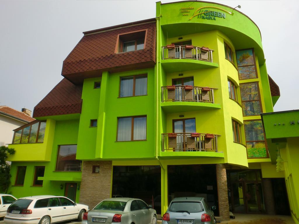 Green Hisar Hotel Family Chisarja Exteriör bild