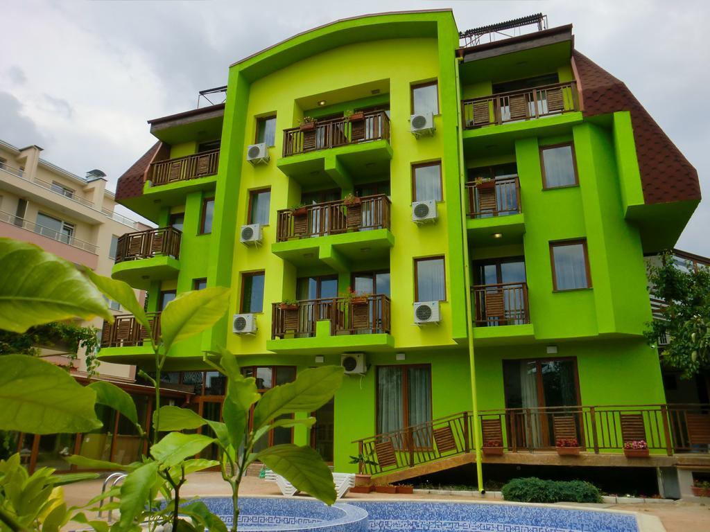 Green Hisar Hotel Family Chisarja Exteriör bild