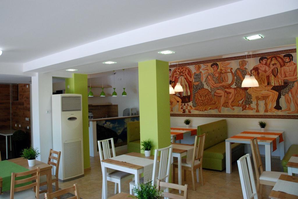 Green Hisar Hotel Family Chisarja Exteriör bild