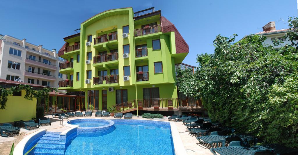 Green Hisar Hotel Family Chisarja Exteriör bild